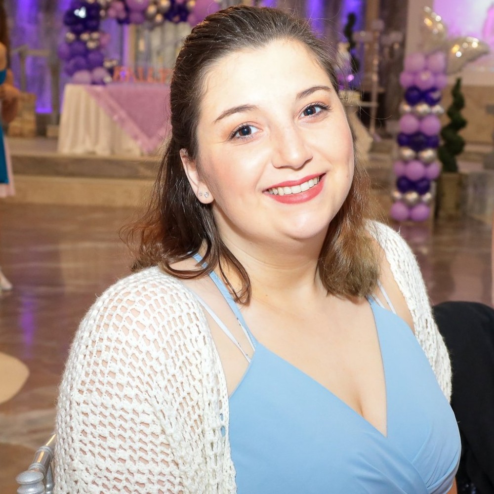 Meet your Posher, Ashlyn